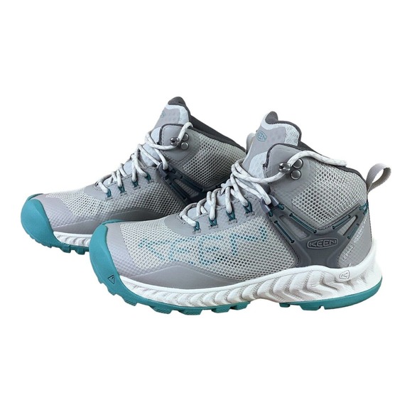KEEN Women's NXIS EVO Mid Height Waterproof Fast Packing Hiking Boot - 6 EUC - Picture 5 of 10